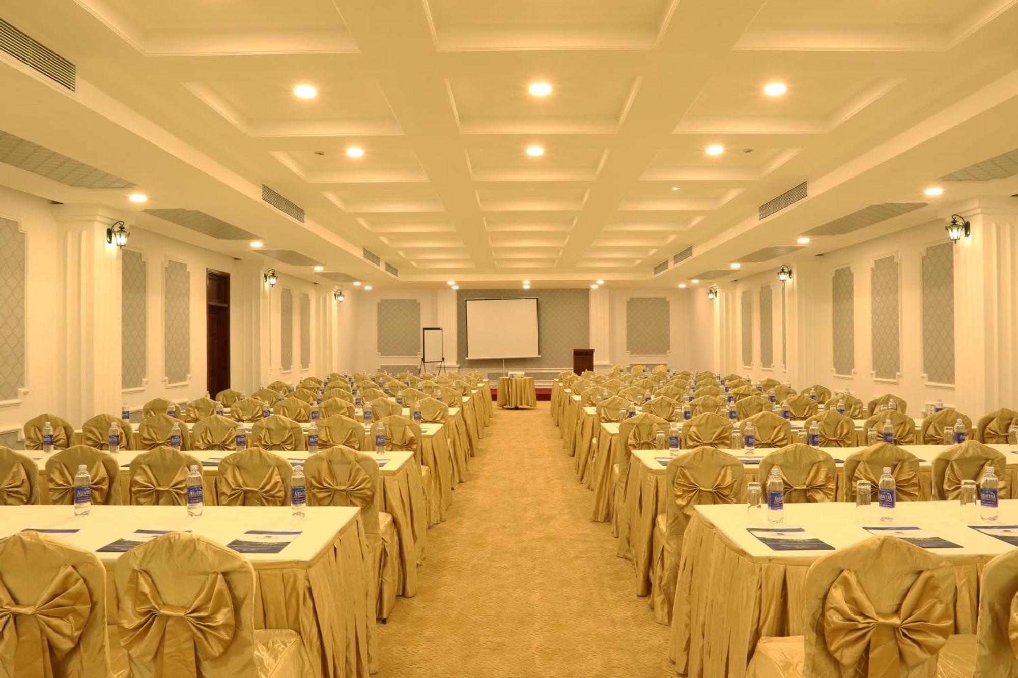 เอะบิสุ ออนเซน รีสอร์ต Hotel Ba Na ภายนอก รูปภาพ